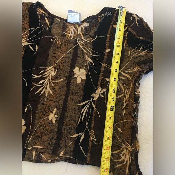 Rabbit Rabbit Rabbit Design -Size 8M- Short Sleeve Blouse-Brown Floral-Leaves~US - Picture 6 of 14